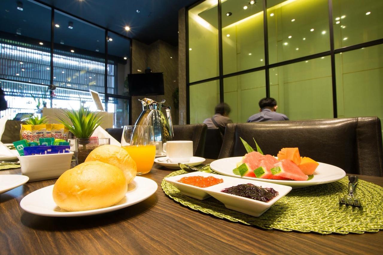 V Residence Bangkok Zewnętrze zdjęcie