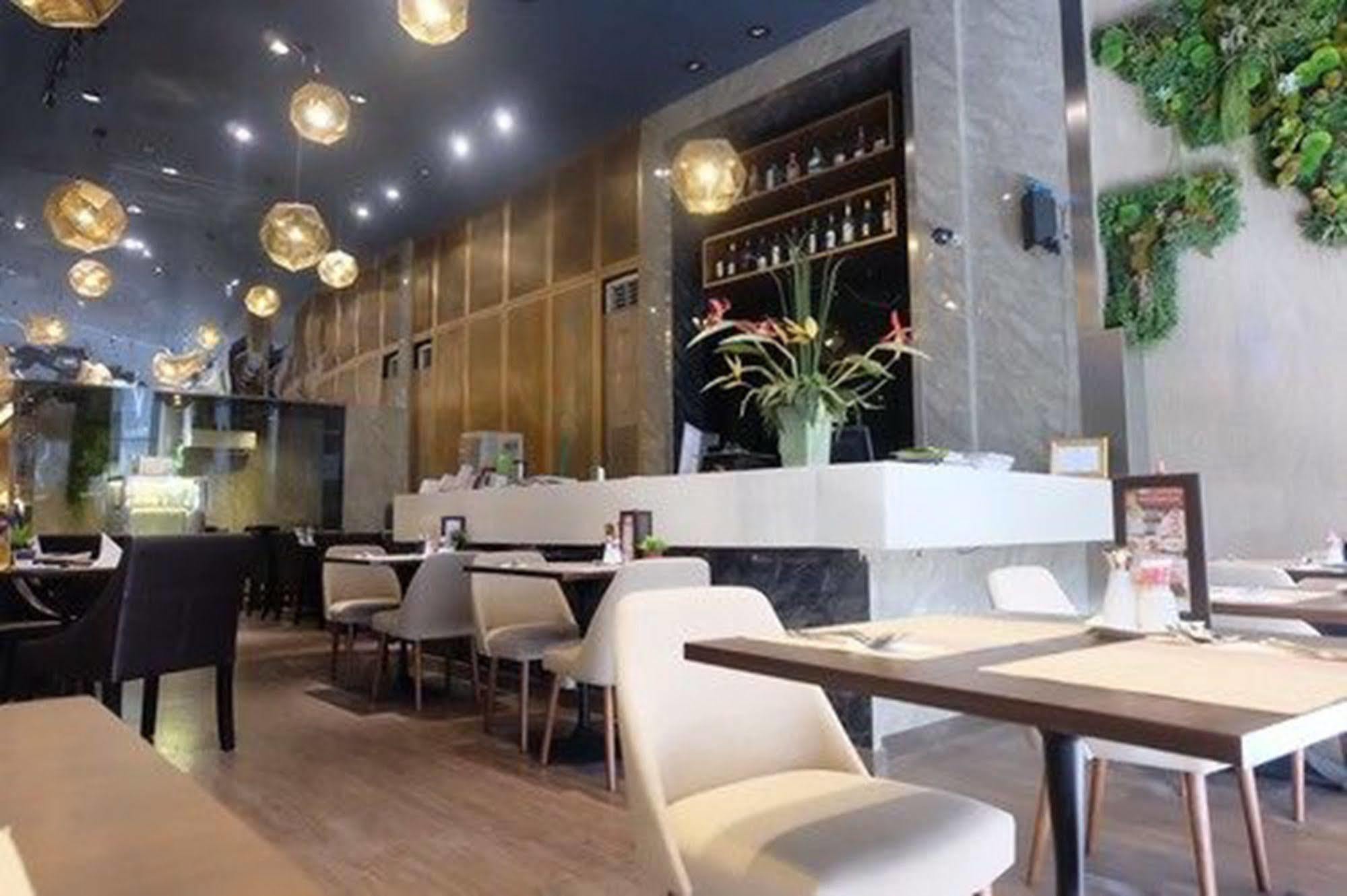 V Residence Bangkok Zewnętrze zdjęcie