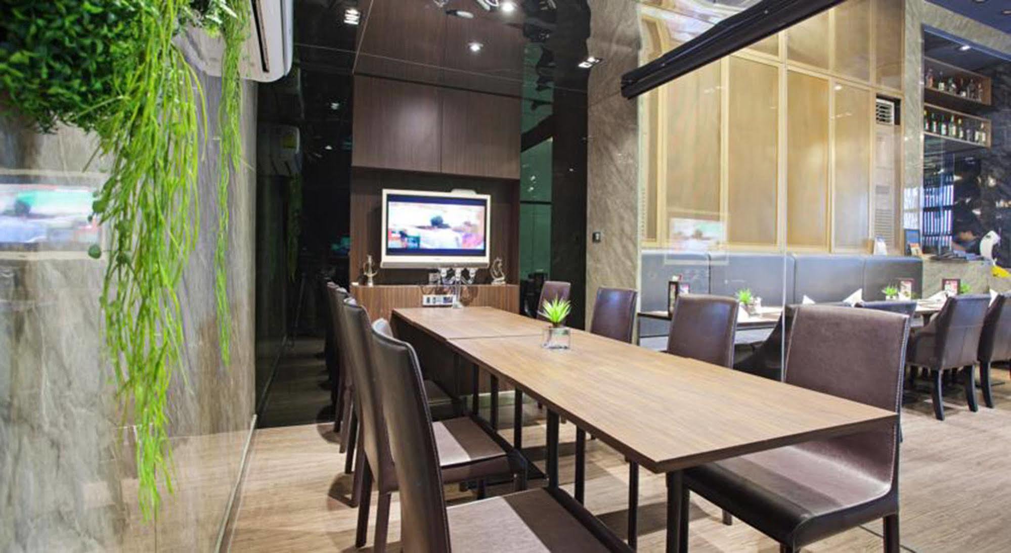 V Residence Bangkok Zewnętrze zdjęcie