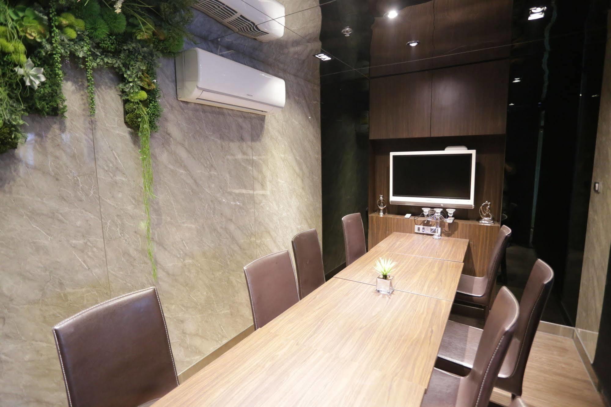 V Residence Bangkok Zewnętrze zdjęcie